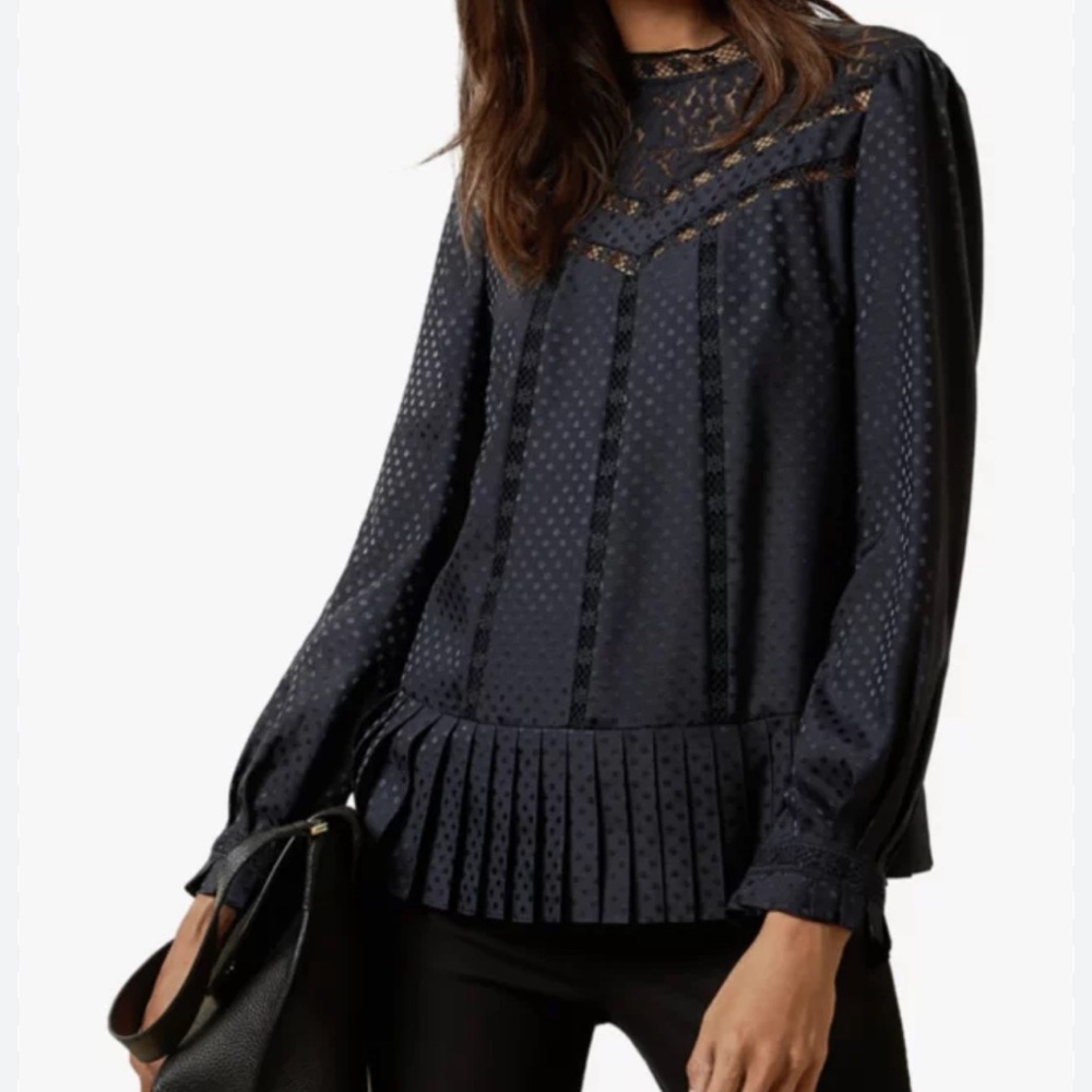 Ted Baker Animal Lace Swing Top NWT